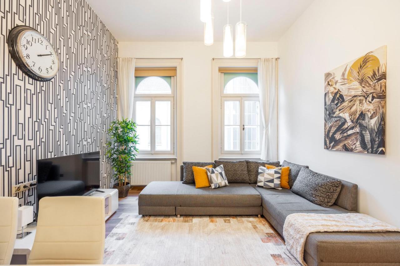 Spacious & Cozy Central Apartment W/ Terrace Budapešť Exteriér fotografie