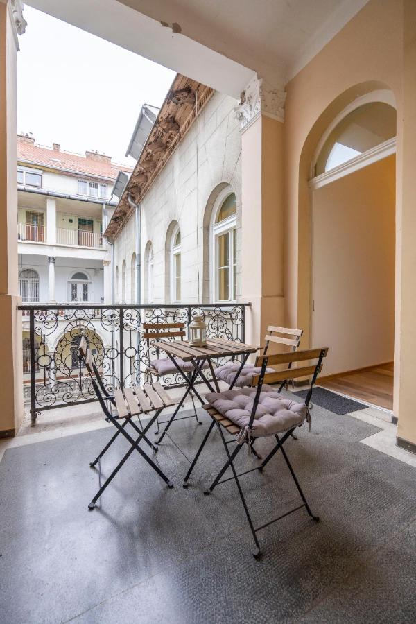 Spacious & Cozy Central Apartment W/ Terrace Budapešť Exteriér fotografie
